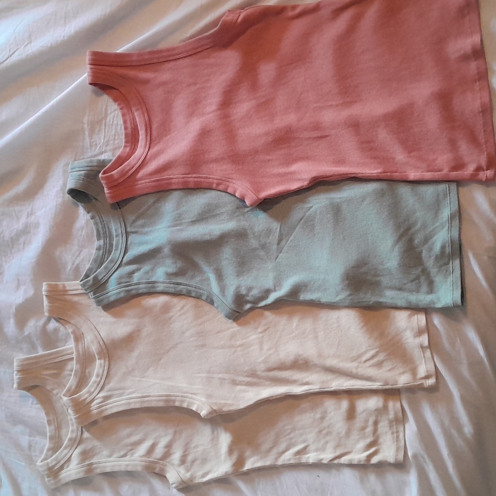 Women's lot of a new day high neck Ribbed Tank Tops Size Small Like New